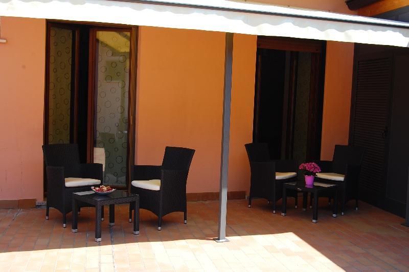 Albergo Visconti Κρεμόνα Εξωτερικό φωτογραφία