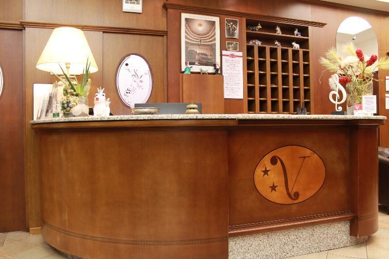 Albergo Visconti Κρεμόνα Εξωτερικό φωτογραφία