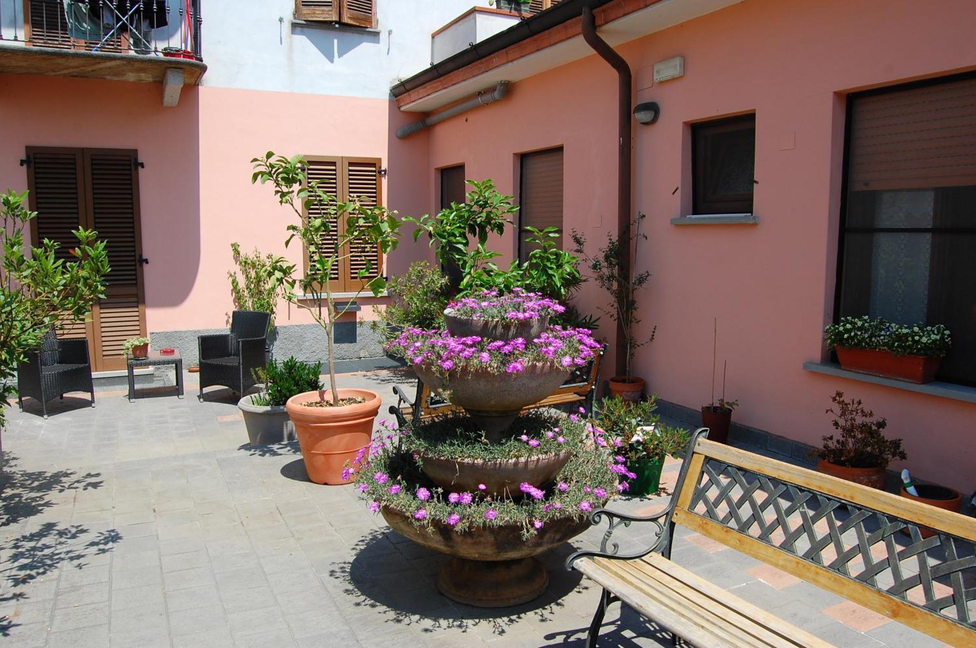 Albergo Visconti Κρεμόνα Εξωτερικό φωτογραφία