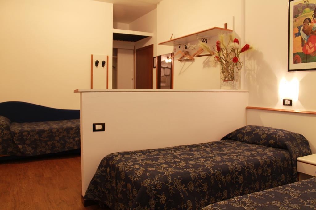 Albergo Visconti Κρεμόνα Εξωτερικό φωτογραφία